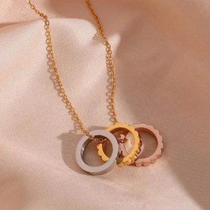 New Trending 18K Gold Hoop Pendant Necklace